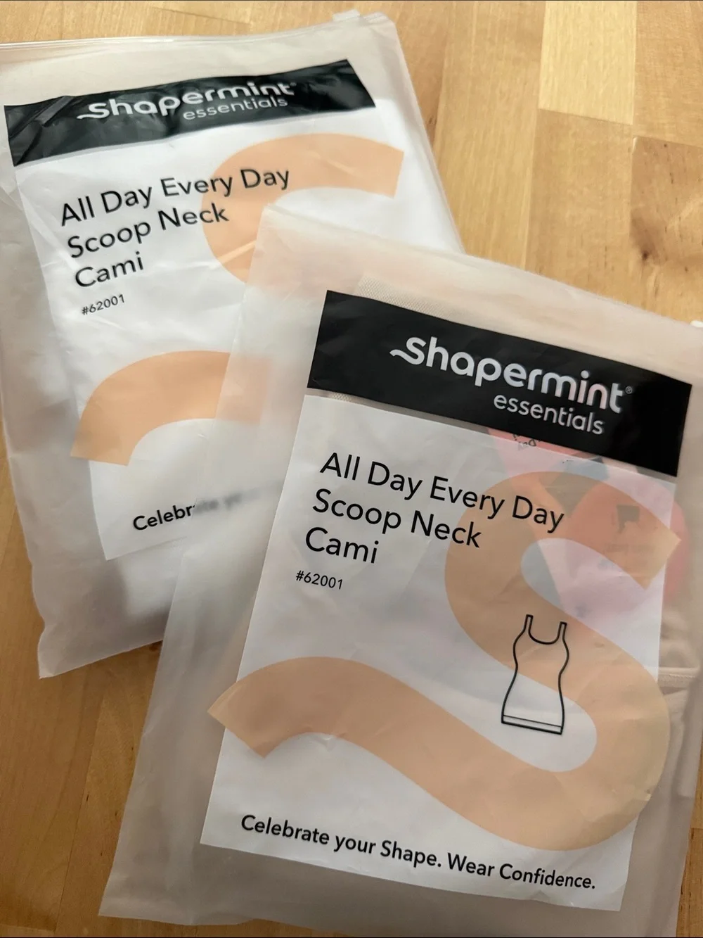 Shapermint Essentials All Day Every Scoop Neck Cami